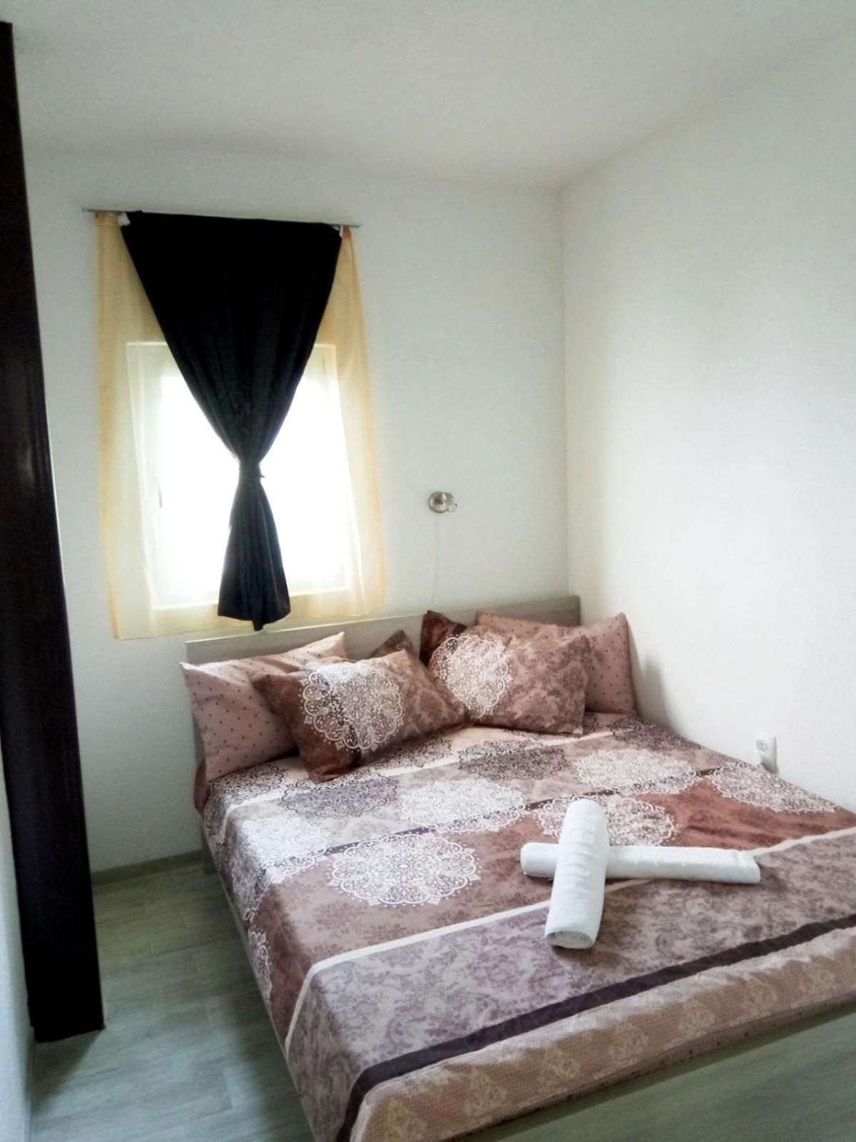 Royal View Apartments Struga Eksteriør bilde